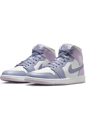 Jordan Air 1 Mid Sneaker in at Nordstrom, Size 5.5