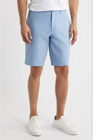 HUGO BOSS Commuter Slim Fit Performance Shorts in at Nordstrom, Size 38