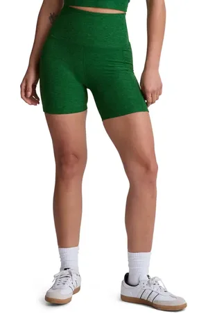Beyond Yoga Space Dye Keep Pace Bike Shorts in at Nordstrom, Size Medium