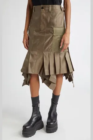 SACAI Pintuck Nylon Twill Cargo Skirt in at Nordstrom, Size 2