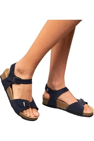CELTIC & CO. Low Wedge Double Buckle Sandal in at Nordstrom, Size 8