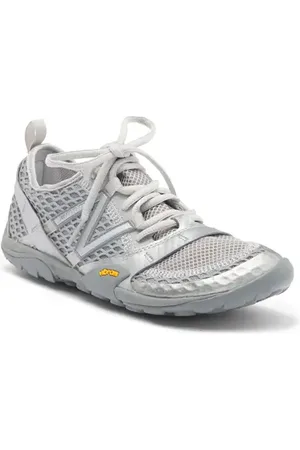 New Balance MT10 Trail Running Shoe in at Nordstrom, Size 7