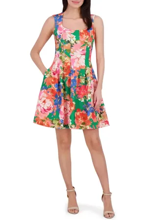 Vince Camuto Floral Print Pleated Scuba Fit & Flare Dress in at Nordstrom, Size 4