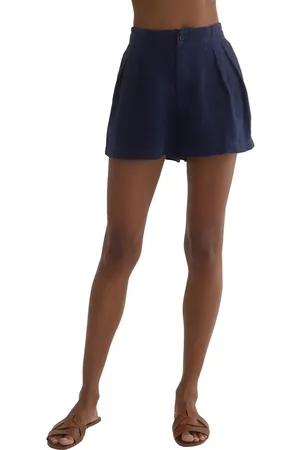 Bella Dahl Double Pleat Linen Shorts in at Nordstrom, Size Large