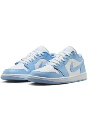 Jordan Air 1 Low Sneaker in at Nordstrom, Size 5