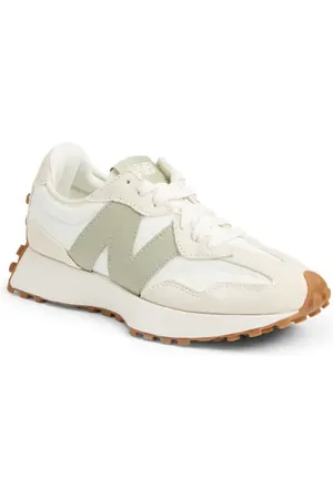 New Balance 327 Sneaker in at Nordstrom, Size 6.5