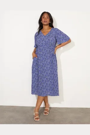 Live Unlimited London Ditsy Angel Sleeve Midi Dress at Nordstrom, Size 16