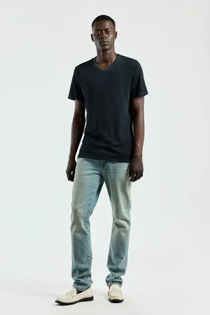 Cotton Citizen Classic V-Neck Tee in at Nordstrom, Size Small