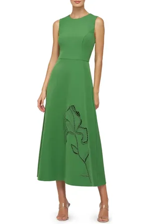Kay Unger Blossom Embroidery Detail Cocktail Dress in at Nordstrom, Size 0