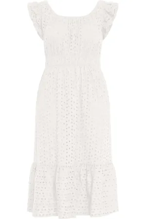 City Chic Sweet Broderie Anglaise Maxi Dress in at Nordstrom, Size Xl