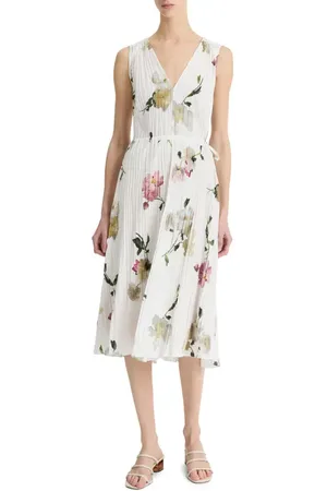 Vince Wilted Peony Print Pleated Dress in at Nordstrom, Size Xx-Small
