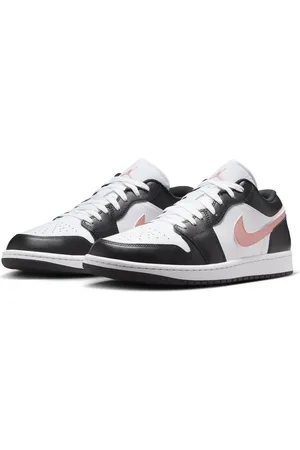Jordan Air 1 Low Sneaker in at Nordstrom, Size 9
