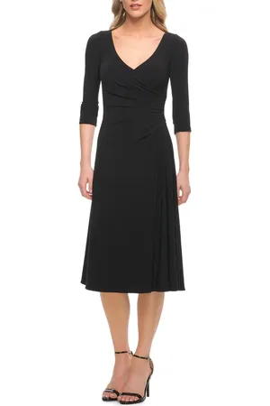 La Femme Chic Tea Length Jersey Dress with Ruching in at Nordstrom, Size 16