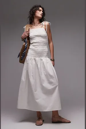 Topshop Shirred Linen Midi Sundress in at Nordstrom, Size 0 Us