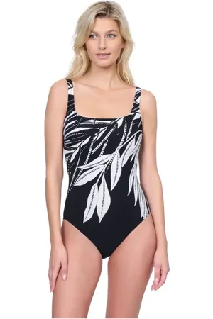 gottex Natures Beauty Square Neck One Piece Swimsuit in at Nordstrom, Size 12