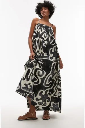 Topshop Printed Linen Maxi Dress in at Nordstrom, Size X-Small