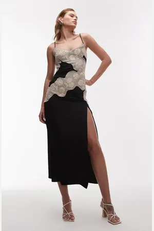 Topshop Embroidered Floral Cotton Midi Dress in at Nordstrom, Size 0 Us