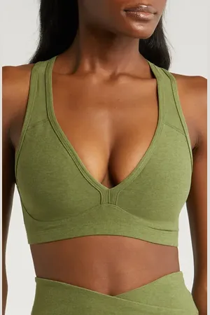 Beyond Yoga Lift Your Spirits Sports Bra in at Nordstrom, Size X-Small