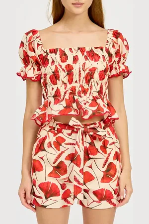 En Saison Josie Smocked Puff Sleeve Crop Top in at Nordstrom, Size Large
