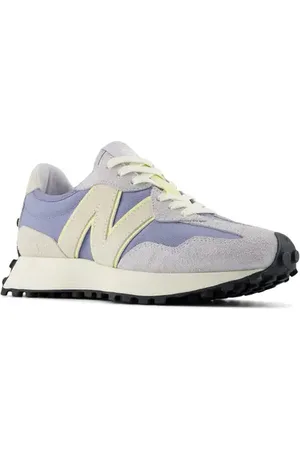 New Balance 327 Sneaker in at Nordstrom, Size 6