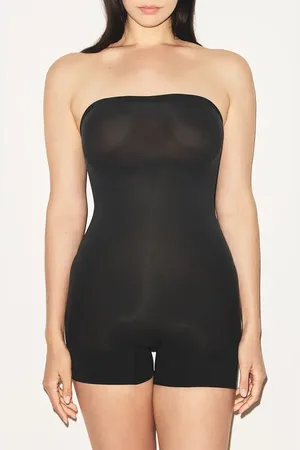 SKIMS Everyday Sculpt Strapless Shortie Bodysuit in at Nordstrom, Size Medium