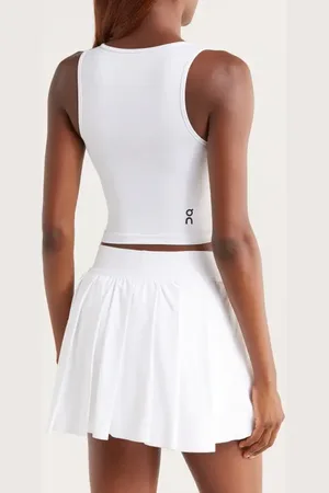 On Running Studio Cutout Crop Top in at Nordstrom, Size Large