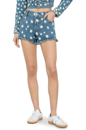 ALICE+OLIVIA Warren Embroidered Floral Raw Hem Denim Shorts in at Nordstrom, Size 29