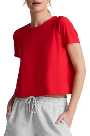 Beyond Yoga Featherweight Supreme Crop T-Shirt in at Nordstrom, Size X-Small