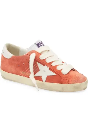 Golden Goose Super-Star Low Top Sneaker in at Nordstrom, Size 5Us