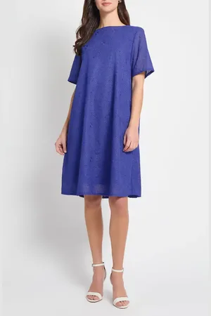 Ming Wang Embroidered Shift Dress in at Nordstrom, Size X-Small