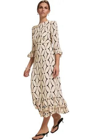 mint&berry Geo Print Ruffle Midi Dress in at Nordstrom, Size 6