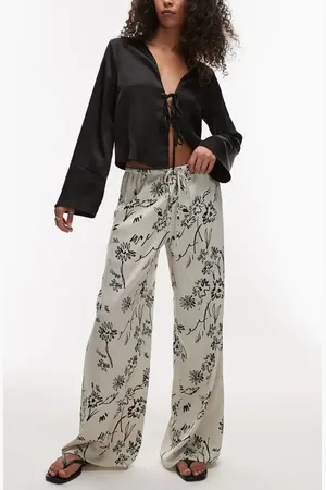 Topshop Floral Print Drawstring Pants in at Nordstrom, Size 2 Us