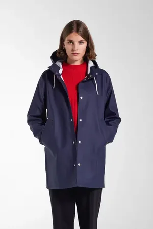 Stutterheim Stockholm Long Sleeve Hooded Raincoat in at Nordstrom, Size Large