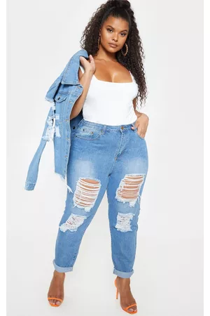 PRETTYLITTLETHING Women Ripped Jeans - Plus Mid Wash Extreme Ripped Turn Up Mom Jeans