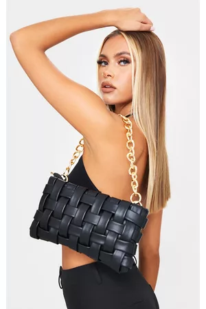 PRETTYLITTLETHING Oversized Weave With Gold Chain Cross Body Bag