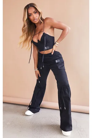 PRETTYLITTLETHING Shape Cargo Pocket Detail Wide Leg Sweatpants