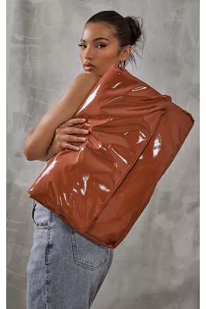 PRETTYLITTLETHING Women Clutches - Rust Super Oversized Vinyl Clutch Bag