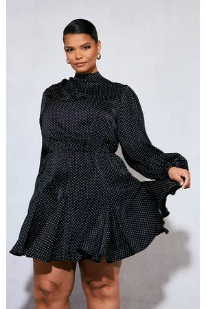 PRETTYLITTLETHING Women Pleated Dresses - Plus Black Polka Dot Pleated Hem Shift Dress