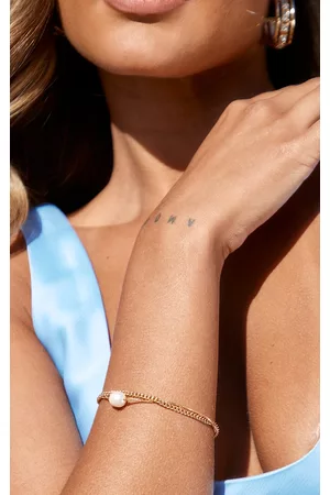PRETTYLITTLETHING Women Bracelets - Gold Pearl Delicate Bracelet