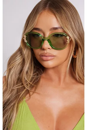 PRETTYLITTLETHING Women Round Sunglasses - Green Crystal Frame Palm Detail Round Sunglasses