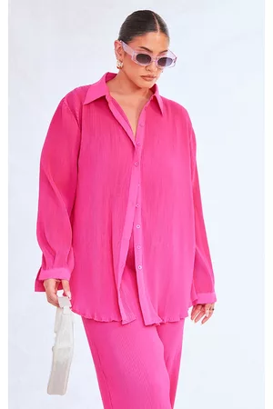 PRETTYLITTLETHING Women Oversized T-Shirts - Plus Hot Pink Plisse Button Front Oversized Shirt