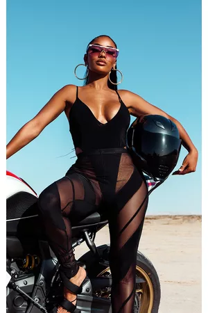 PRETTYLITTLETHING Women Bodies - Shape Black Plunge High Leg Bodysuit
