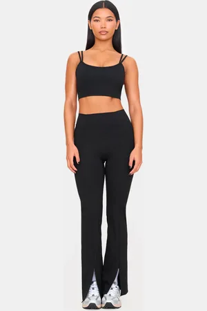 PRETTYLITTLETHING Deep Sculpt Pintuck Detail Straight Leg Yoga Pants