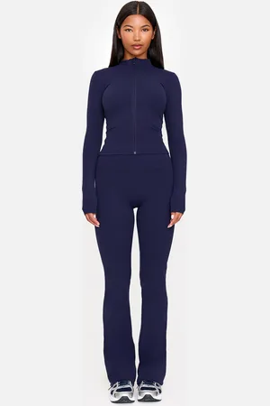 PRETTYLITTLETHING Sculpt Straight Leg Yoga Pants