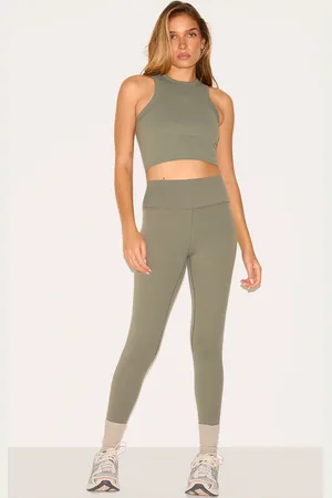 PRETTYLITTLETHING Sculpt Cropped Gym Leggings