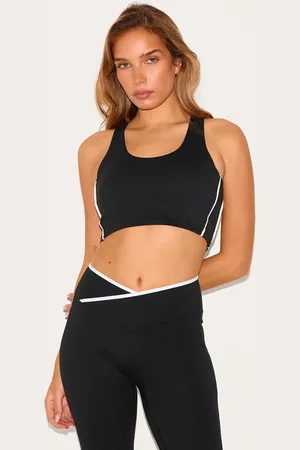 PRETTYLITTLETHING Sculpt Double Layer Padded Contrast Binding Sports Bra