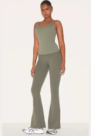PRETTYLITTLETHING Ultimate Sculpt High Waist Flare Yoga Pants