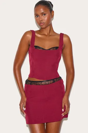 PRETTYLITTLETHING Lace Detail Corset Woven Crop Top