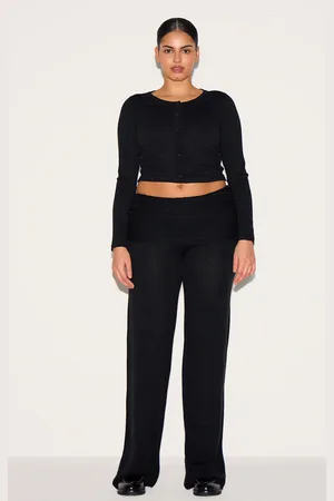 PRETTYLITTLETHING Plus Knitted Wide Leg Pants