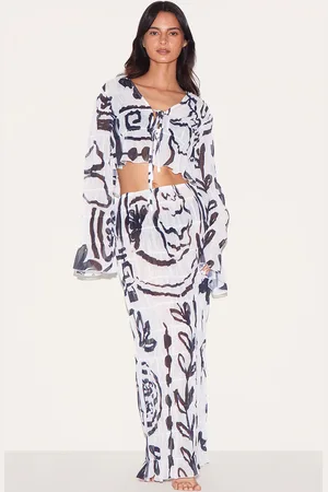 PRETTYLITTLETHING Monochrome Chiffon Floral Maxi Beach Skirt